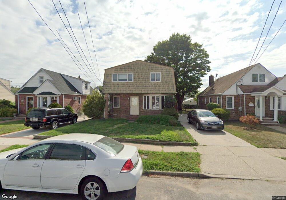 43 Fendale St, Franklin Square, NY 11010 - photo 1