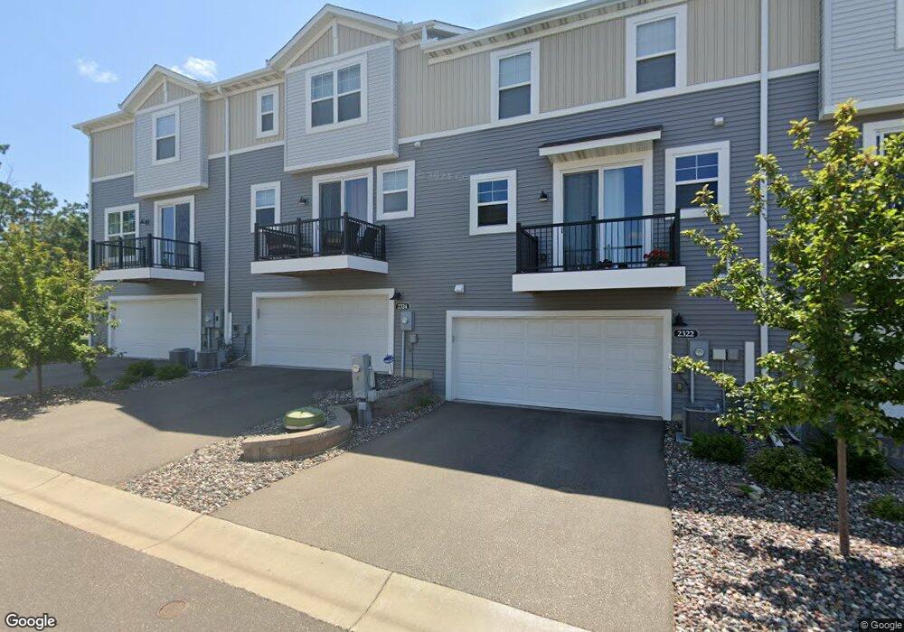 2326 Gateway Curve N, Saint Paul, MN 55109 - photo 1