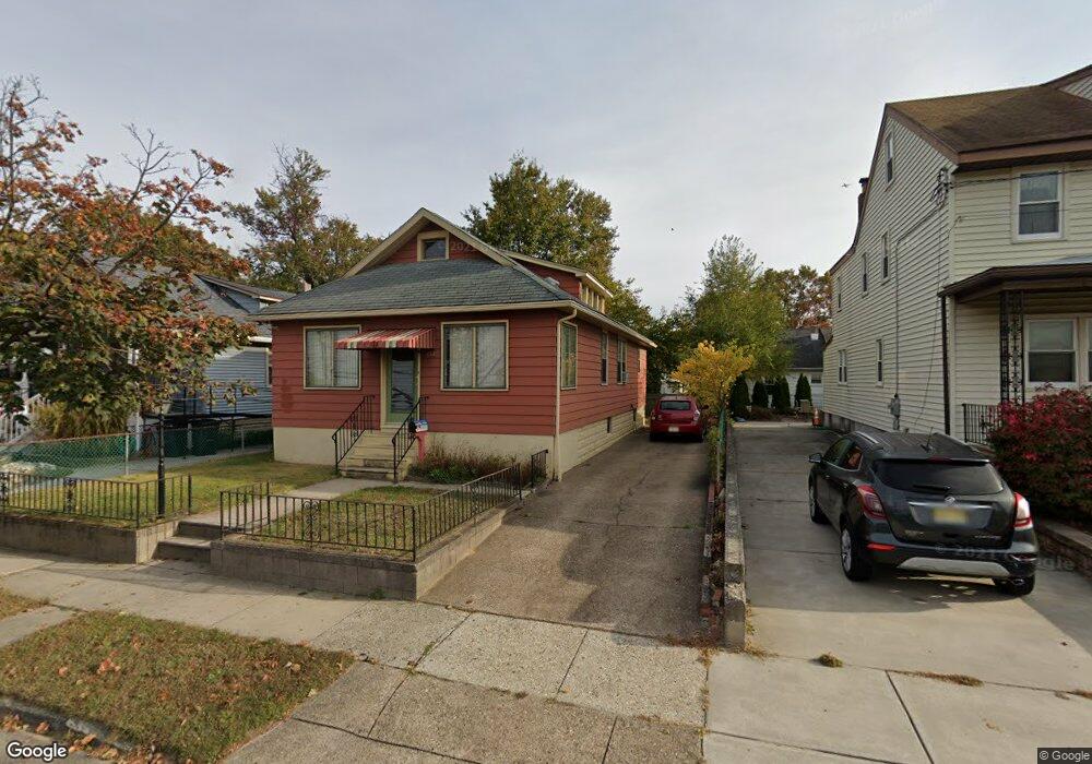 832 E Brown St, Gloucester City, NJ 08030 - photo 1