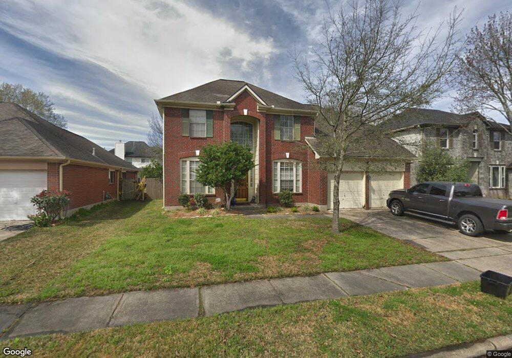 4810 Widerop Ln, Friendswood, TX 77546 - photo 1