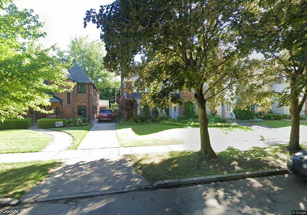 262 Lewiston Rd, Grosse Pointe Farms, MI 48236 - photo 1