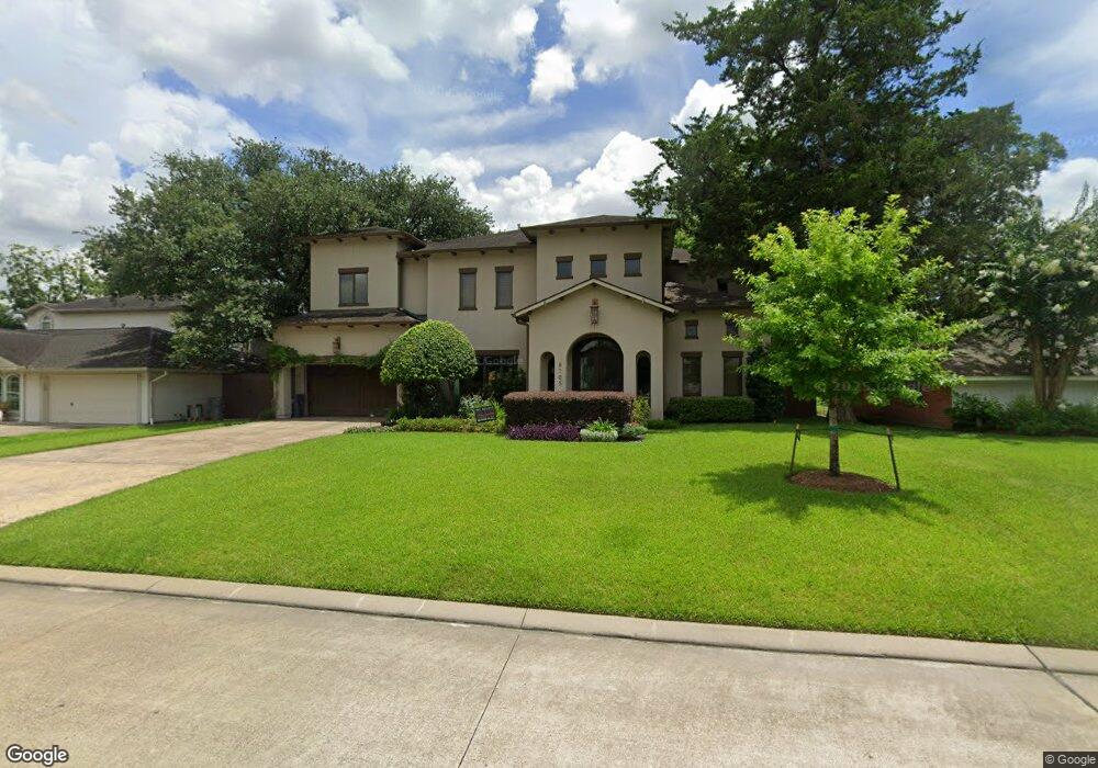 8705 Cedardale Dr, Houston, TX 77055 - photo 1