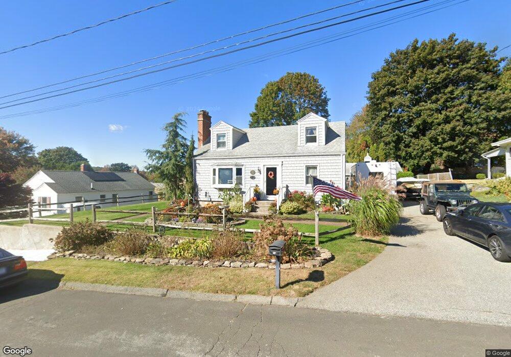 17 William St, Waterford, CT 06385 - photo 1