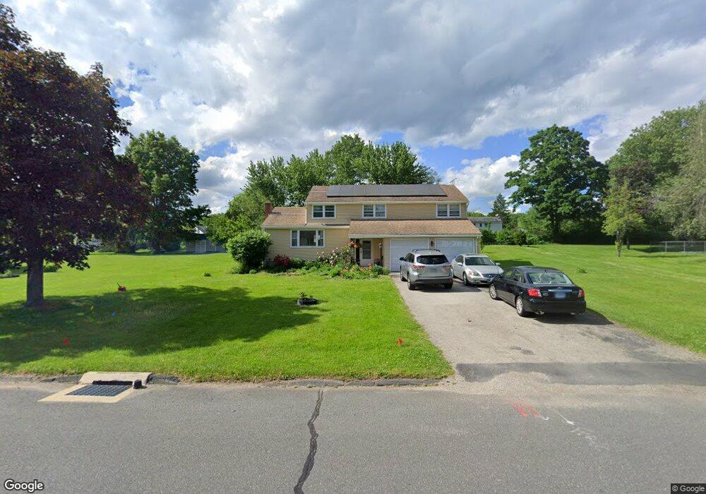 28 Tamarack Dr, Windsor, CT 06095 - photo 1