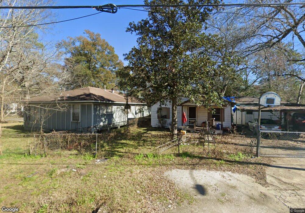10424 Peach St, Houston, TX 77093 - photo 1