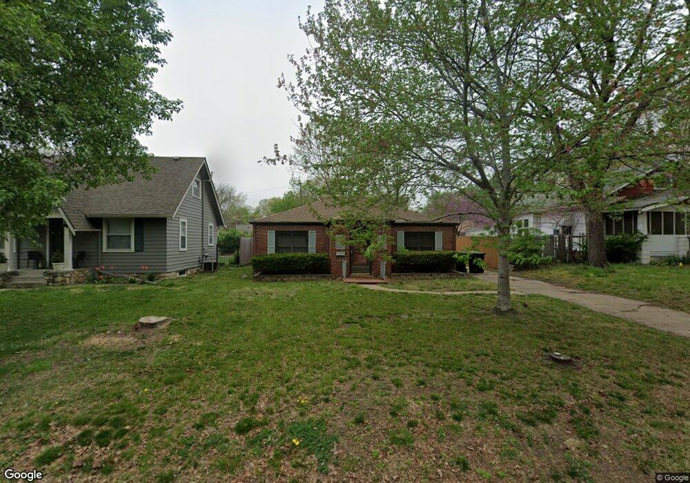 837 SW Orleans St, Topeka, KS 66606 - photo 1