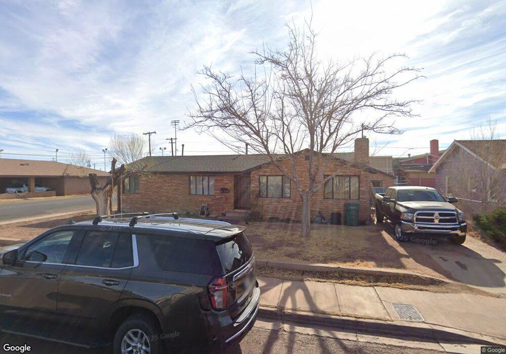 920 N Apache Ave, Winslow, AZ 86047 - photo 1