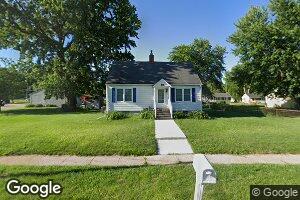 843 Hartford Ave, Des Moines, IA 50315