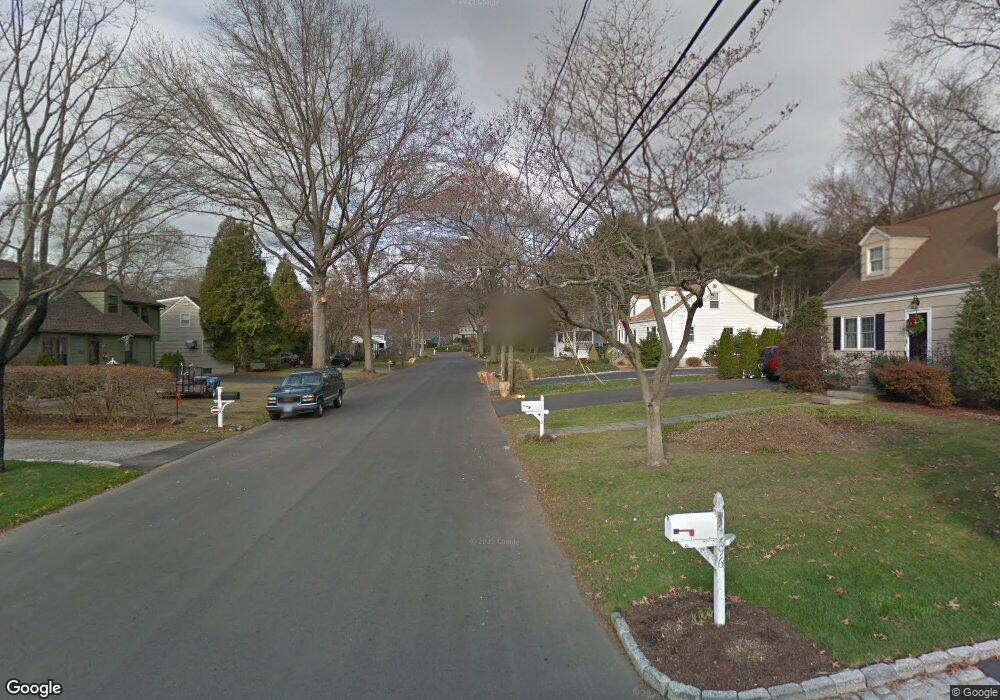 161 Fogg Wood Rd, Fairfield, CT 06824 - photo 1