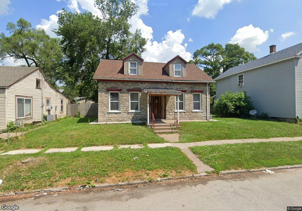 1226 W 6th St, Davenport, IA 52802 - photo 1