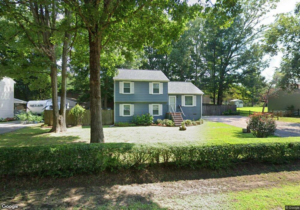 4025 Robert e Lee Dr, Hopewell, VA 23860 - photo 1