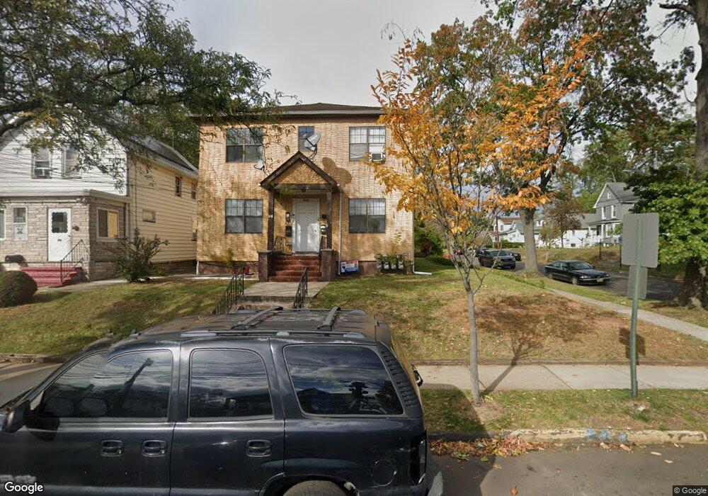 580 E Milton Ave unit 2, Rahway, NJ 07065 - photo 1