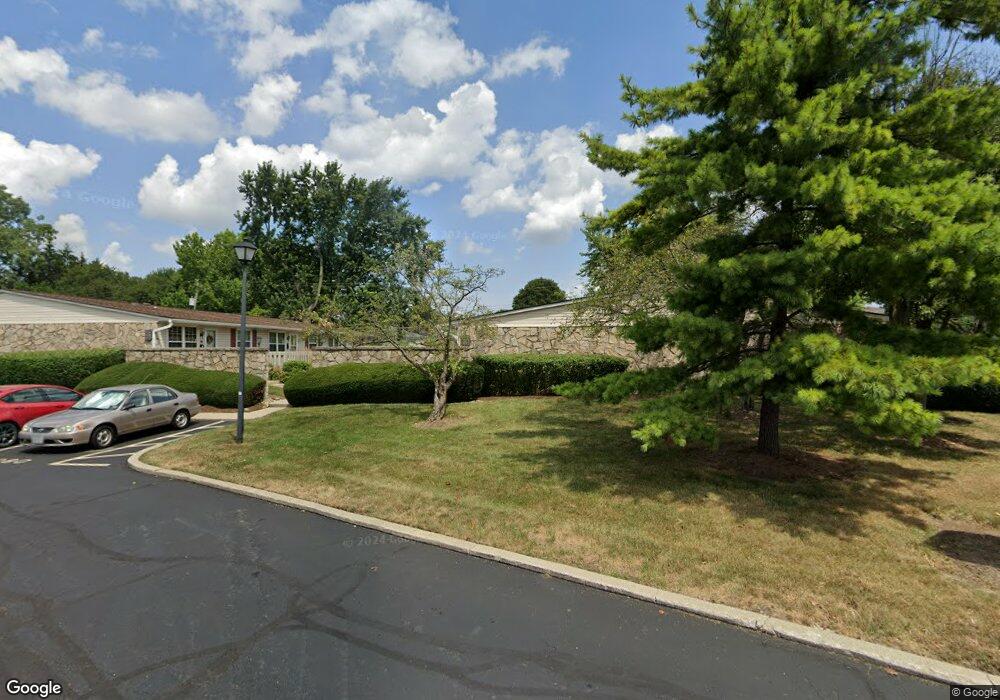 1972 Willoway Ct N, Columbus, OH 43220 - photo 1