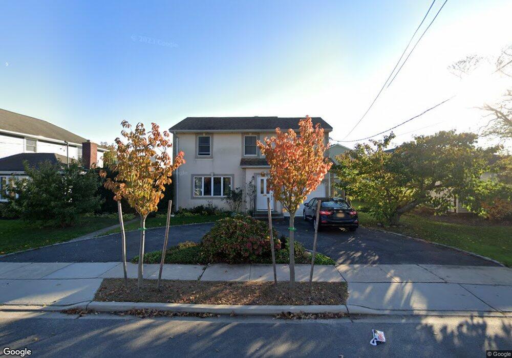 170 Vanderbilt Ave, Island Park, NY 11558 - photo 1