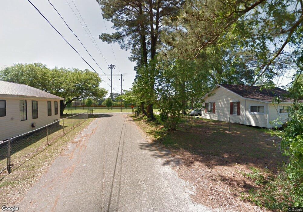 1336 West Dr, Laurel, MS 39440 - photo 1