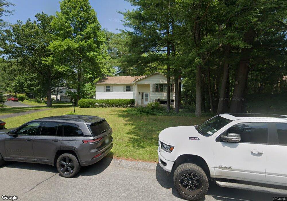 2299 Pine Ridge Rd, Schenectady, NY 12309 - photo 1