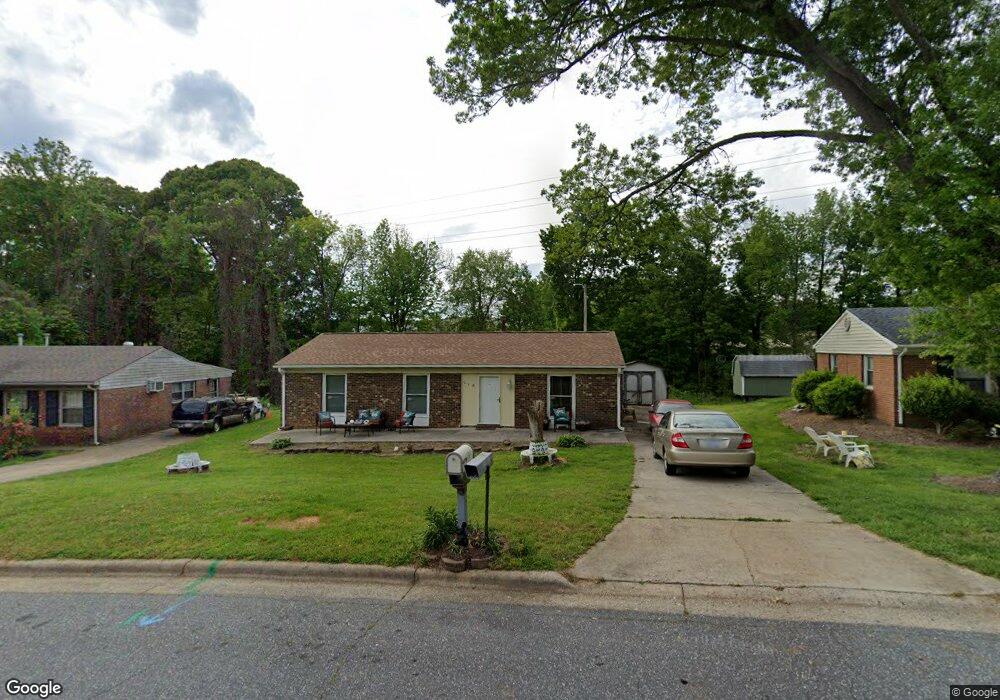 710 Kroll Ln, High Point, NC 27260 - photo 1