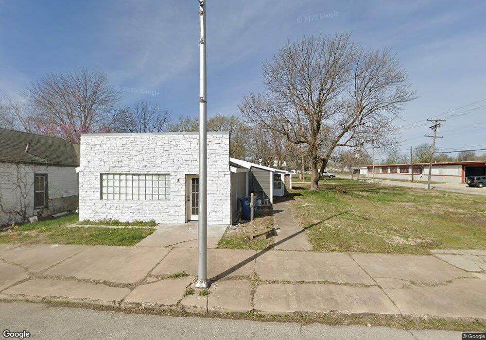 206 1/2 S Main St, Carl Junction, MO 64834 - photo 1