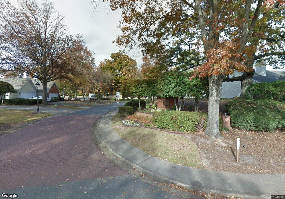 814 Olde Towne Ct, Marietta, GA 30068 - photo 1