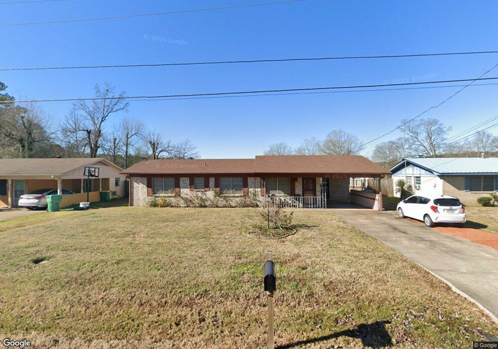 2504 Harrison Ln, Texarkana, TX 75501 - photo 1