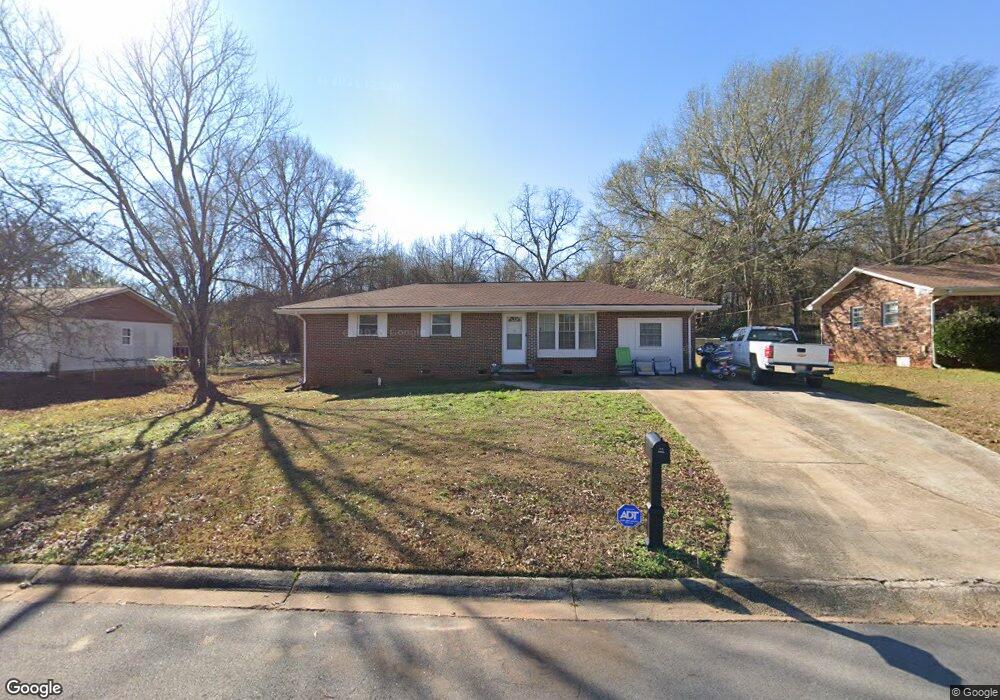209 Porter Ln, Jonesboro, GA 30236 - photo 1