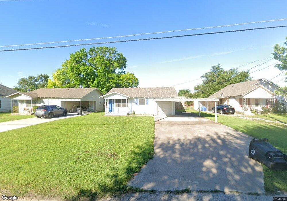 1713 Redwood Dr, Cleburne, TX 76033 - photo 1