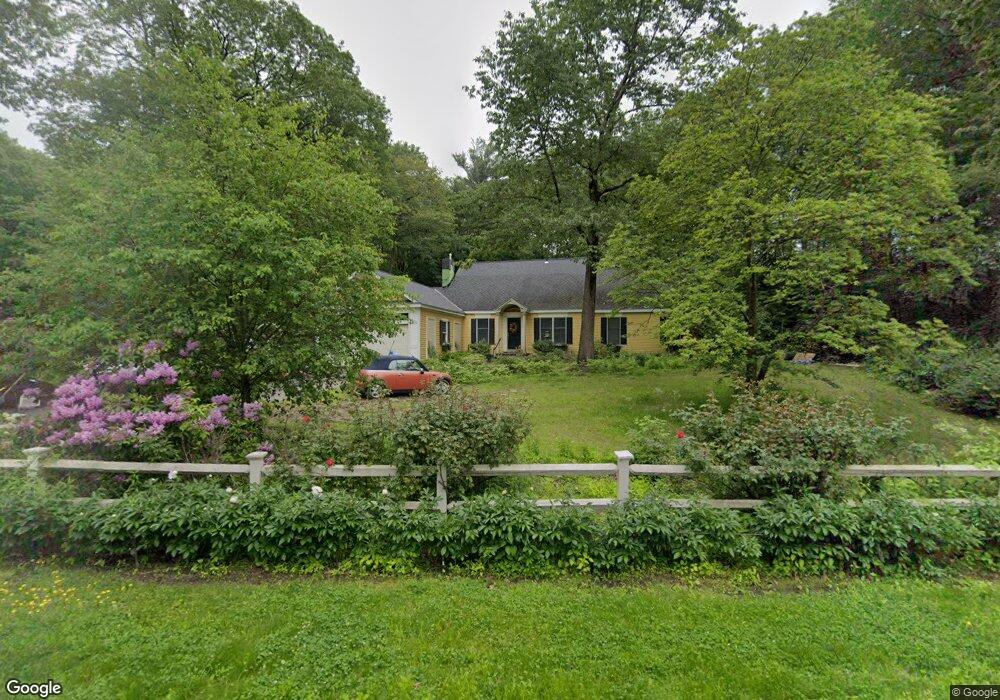 24 Wedgewood Dr, Londonderry, NH 03053 - photo 1