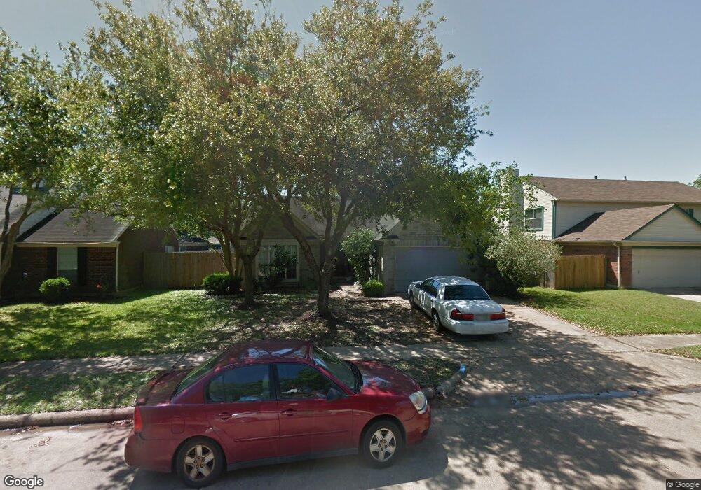 3912 Beechwood Dr, Pearland, TX 77584 - photo 1