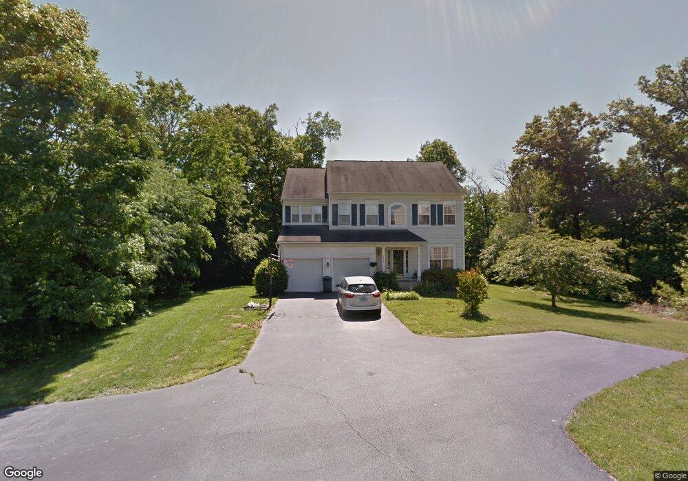 10076 Naughton Ct, Bristow, VA 20136 - photo 1