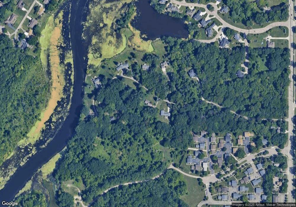 4209 Pine Tree Ln, Lansing, MI 48911 - photo 1