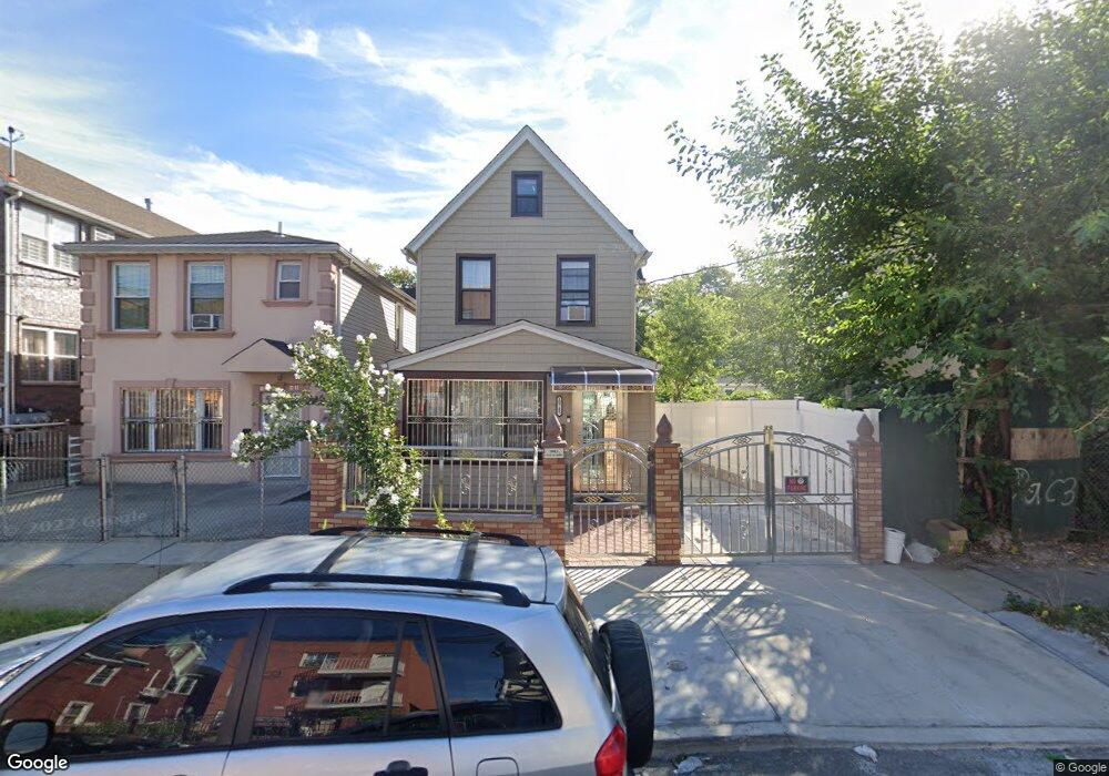 10745 157th St, Jamaica, NY 11433 - photo 1