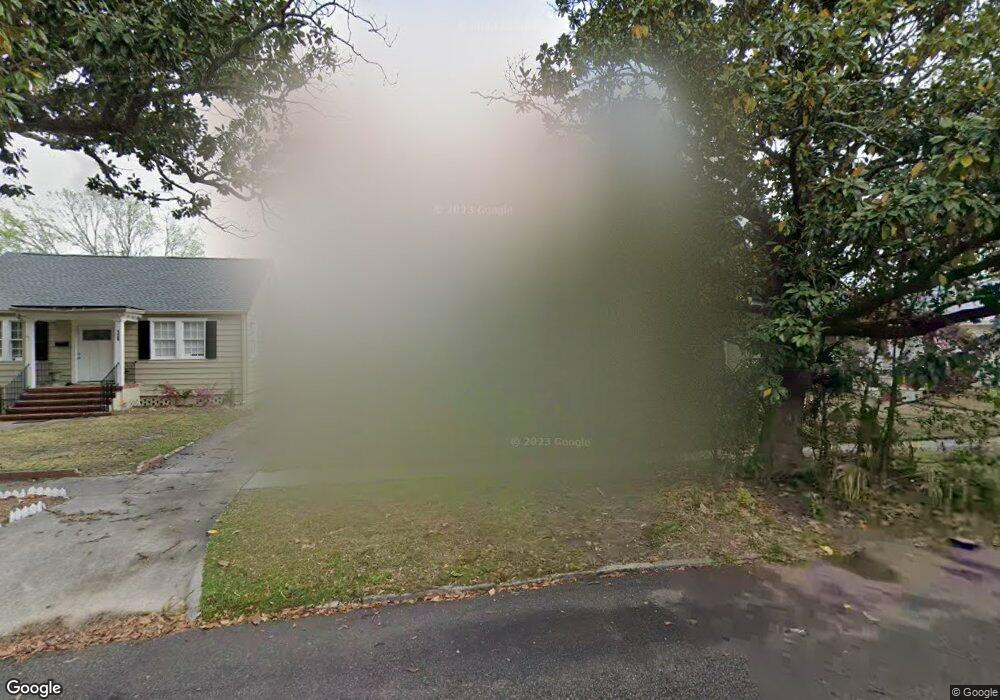 128 E 55th St, Savannah, GA 31405 - photo 1