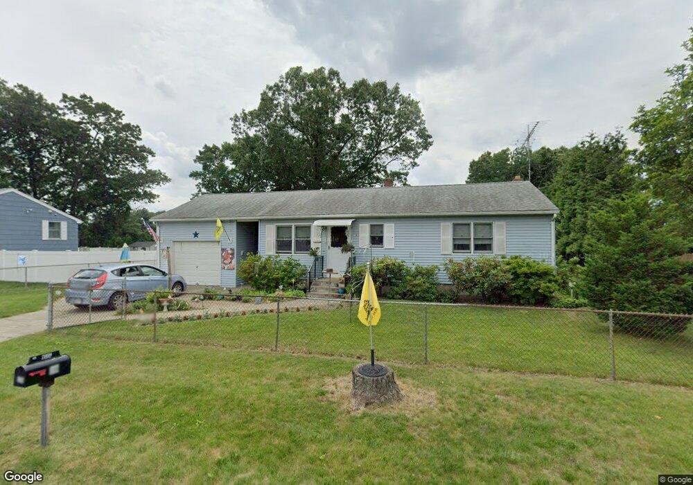 26 Fairview St, Ludlow, MA 01056 - photo 1