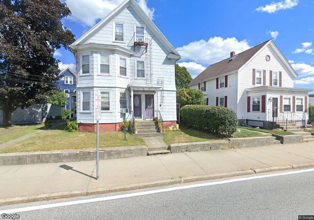 1109 Newport Ave, Pawtucket, RI 02861 - photo 1