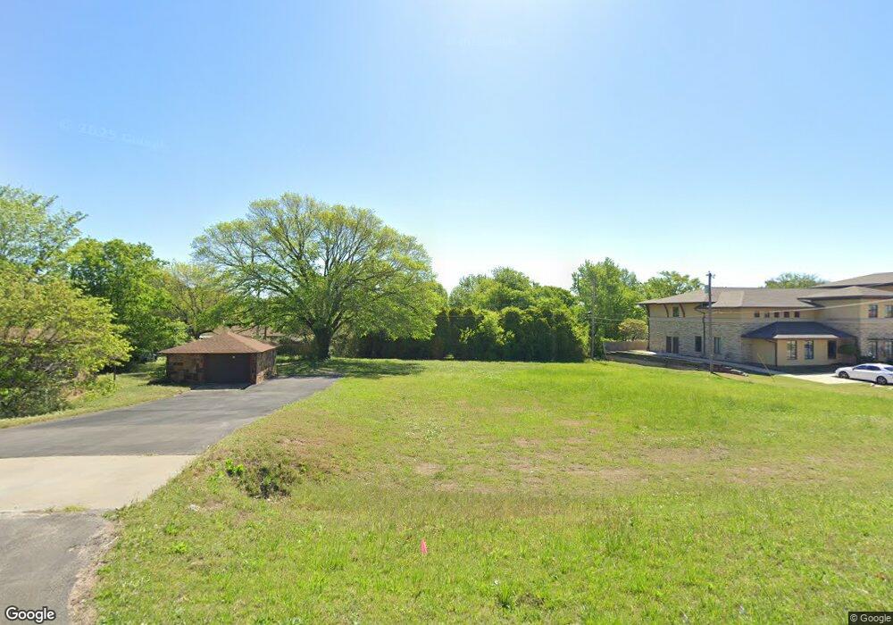 1728 SE Washington Blvd, Bartlesville, OK 74003 - photo 1