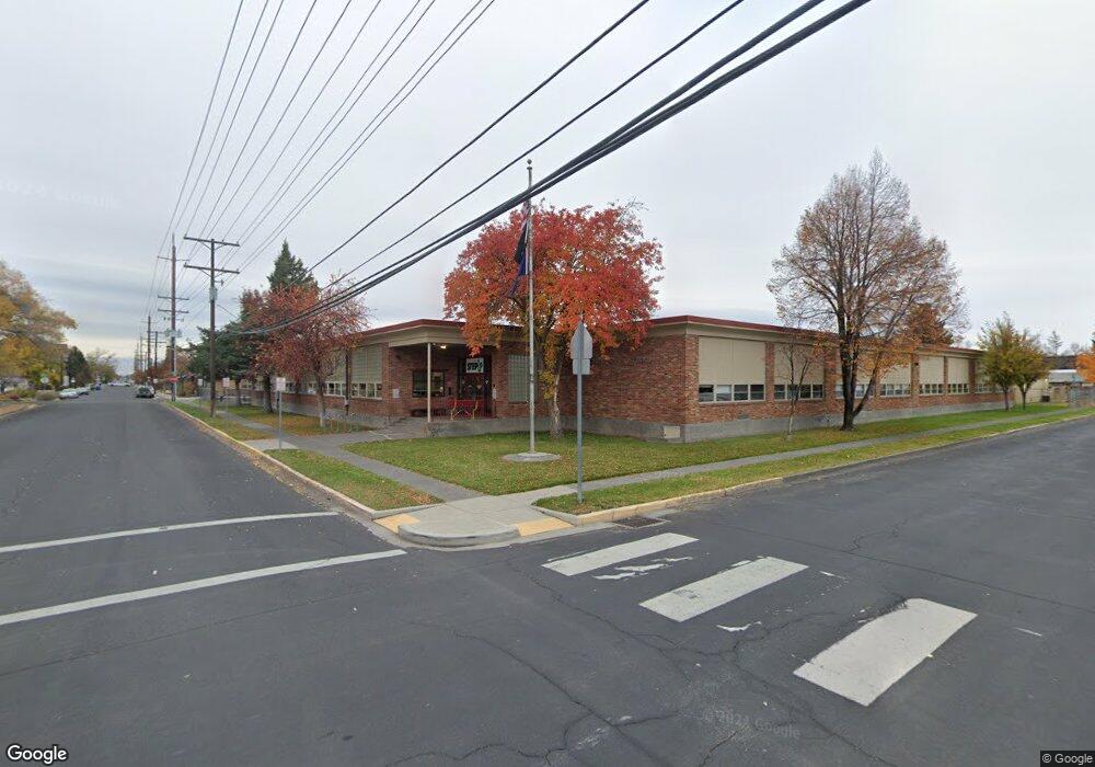 69 SW 9th St, Redmond, OR 97756 - photo 1