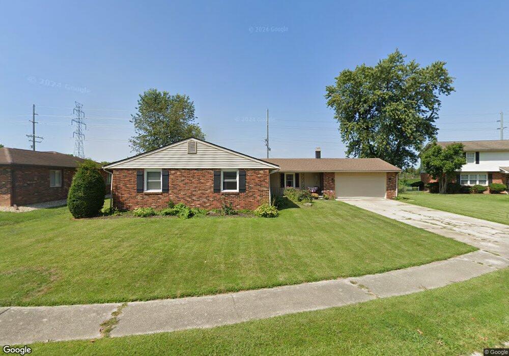 3320 Woodcrest Ct, Columbus, IN 47203 - photo 1