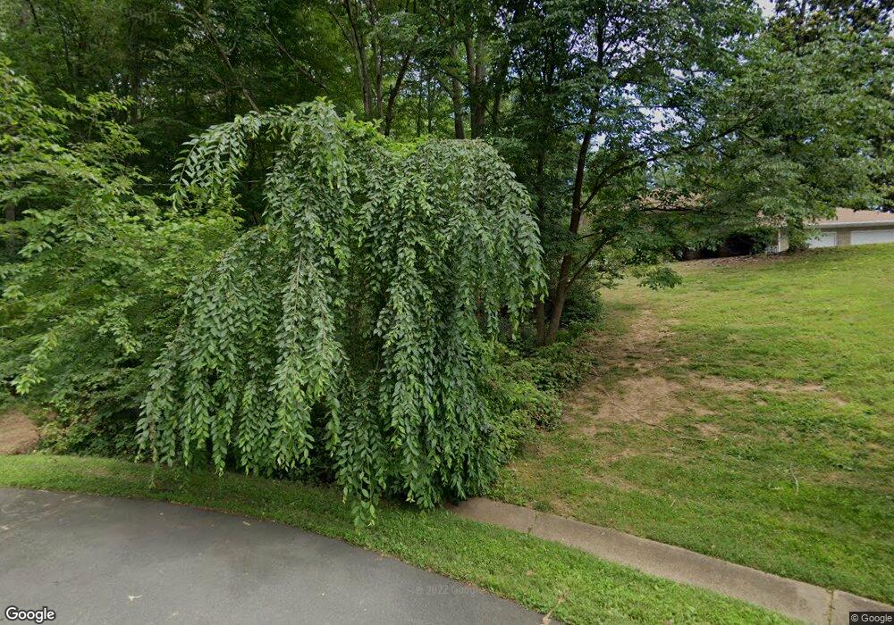 10607 Manor Ct, Manassas, VA 20111 - photo 1