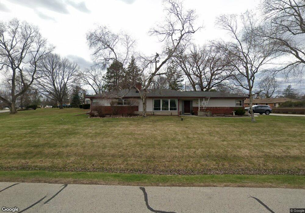 11521 W Belmar Dr, Franklin, WI 53132 - photo 1