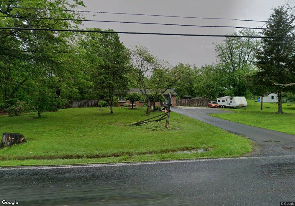 893 Hoffmansville Rd, Bechtelsville, PA 19505 - photo 1