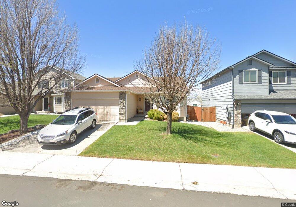 5117 S Versailles St, Aurora, CO 80015 - photo 1