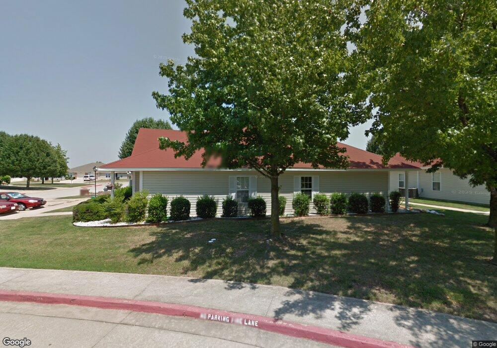 8 W Green Acres Dr, Rogers, AR 72758 - photo 1