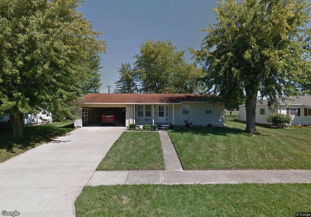 35 Columbian Ave, Bluffton, IN 46714 - photo 1