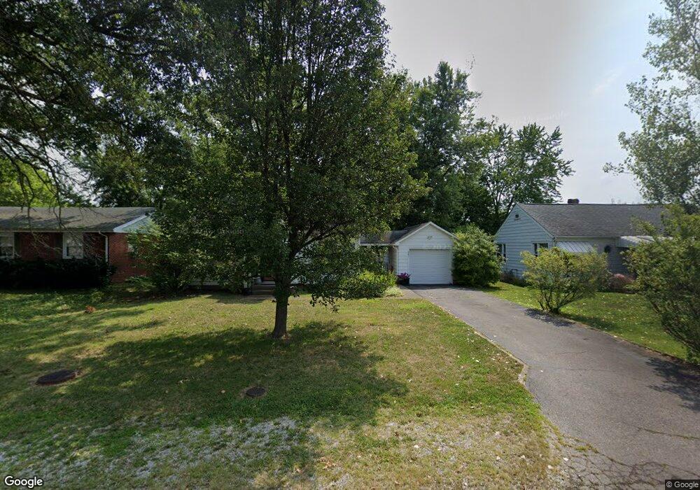 261 Wehmeier St, Columbus, IN 47201 - photo 1