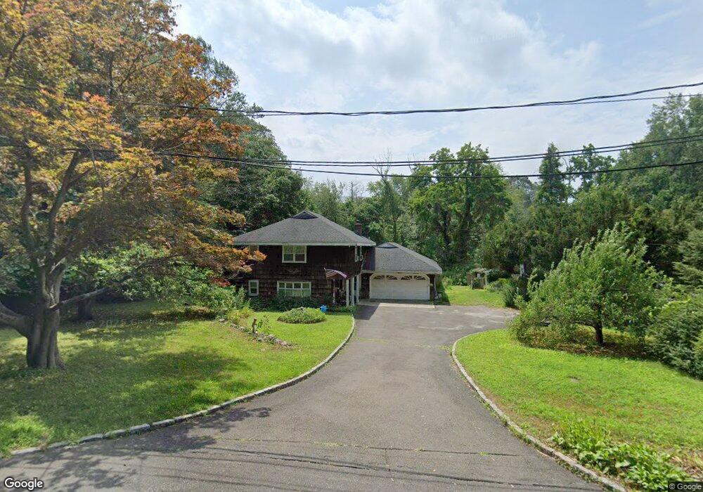 47 Olmstead Rd, Redding, CT 06896 - photo 1