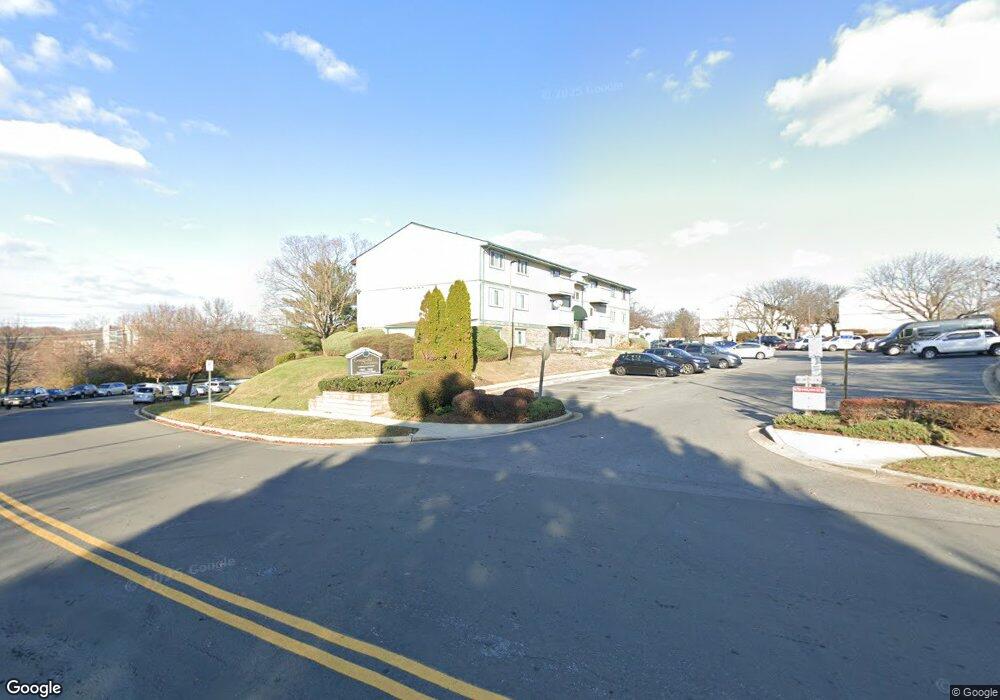 19601 Gunners Branch Rd, Germantown, MD 20876 - photo 1