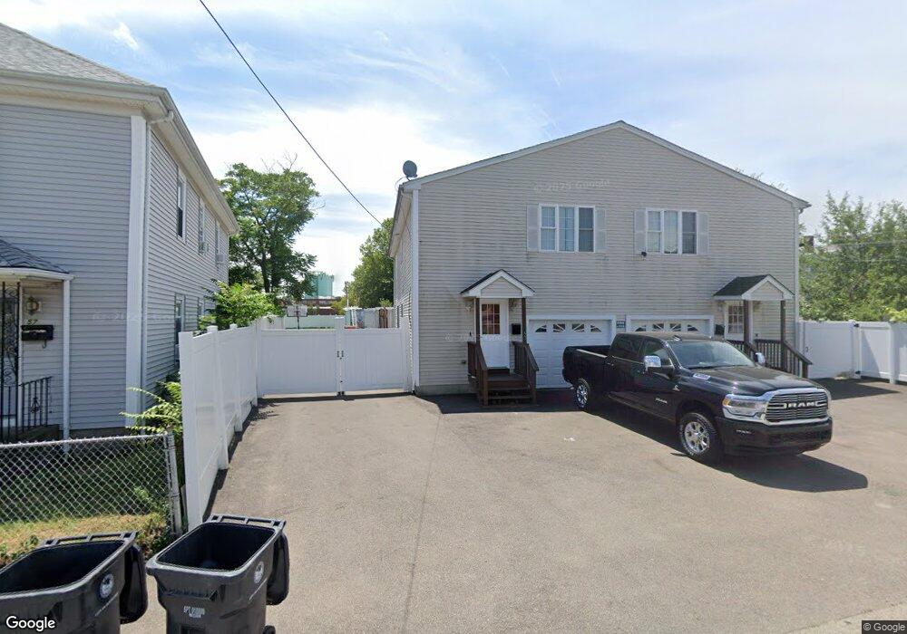 53 Darlingdale Ave unit 2, Pawtucket, RI 02861 - photo 1