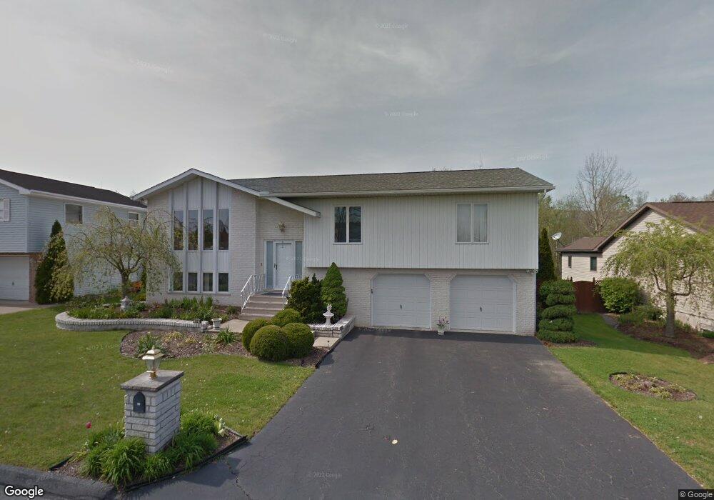 212 Amity Ave, Old Forge, PA 18518 - photo 1