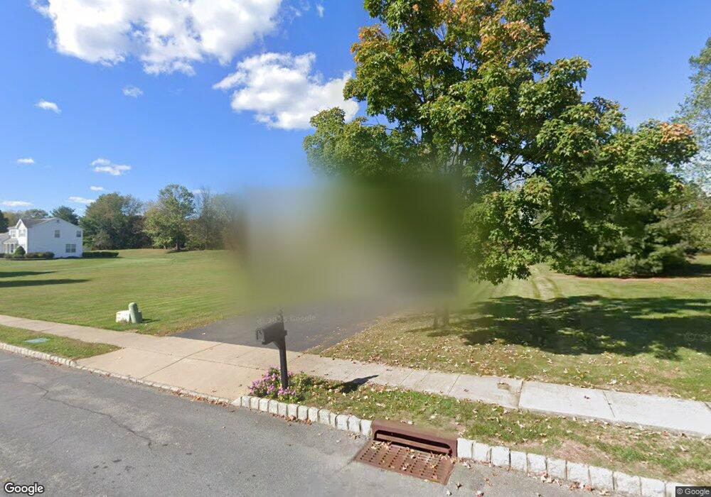 8 Twin Pointe Rd, Flemington, NJ 08822 - photo 1