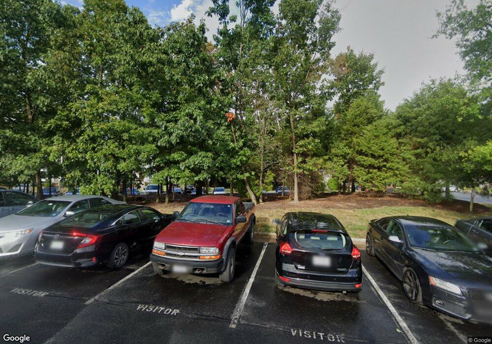 10913 Campaign Ct, Manassas, VA 20109 - photo 1